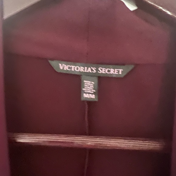 VS wine colored stretch dress, mid-mini length, size M - Picture 2 of 3